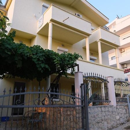 Apartments Jasmina Утьеха Экстерьер фото
