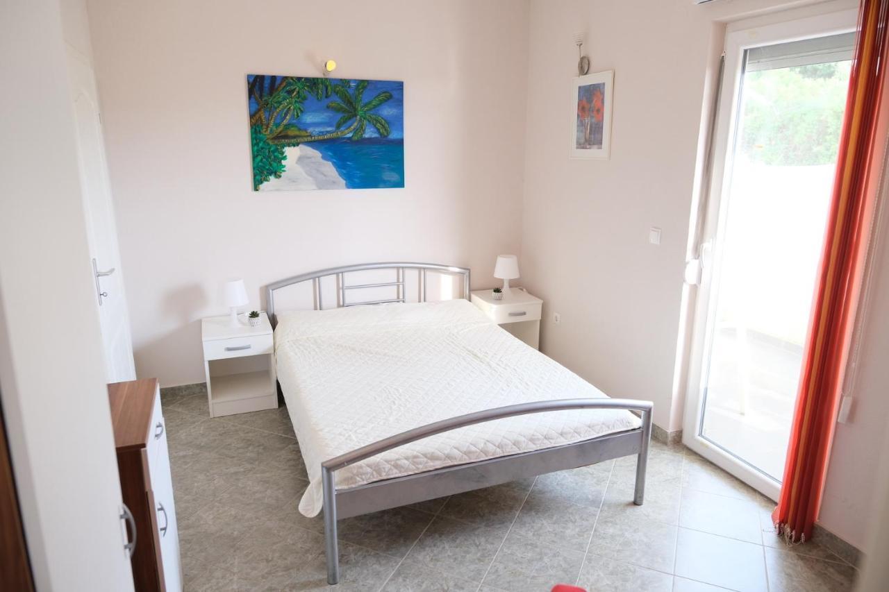 Apartments Jasmina Утьеха Экстерьер фото