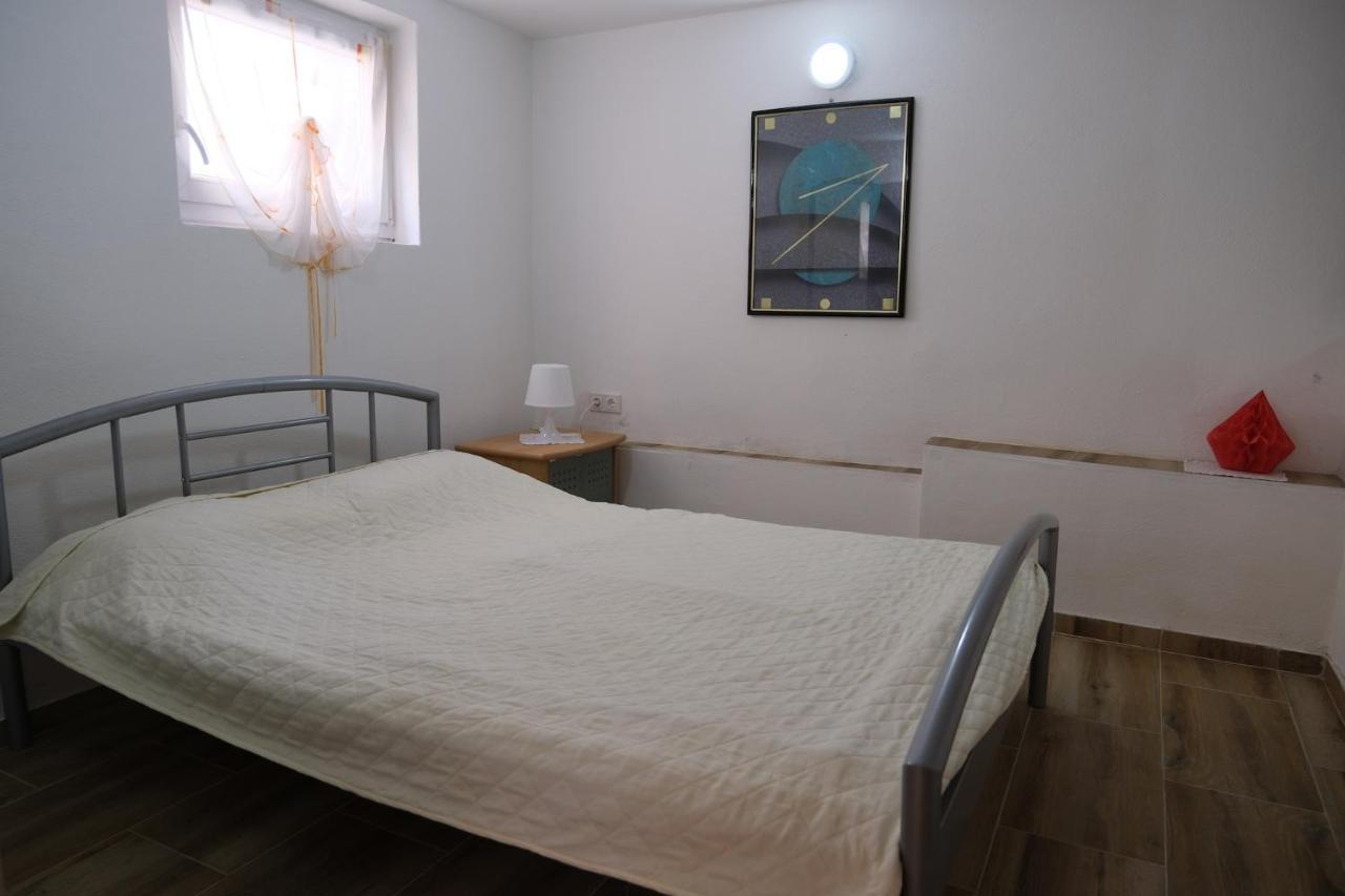 Apartments Jasmina Утьеха Экстерьер фото