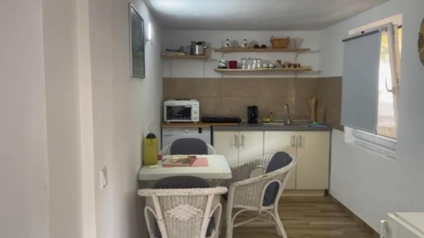 Apartments Jasmina Утьеха Экстерьер фото